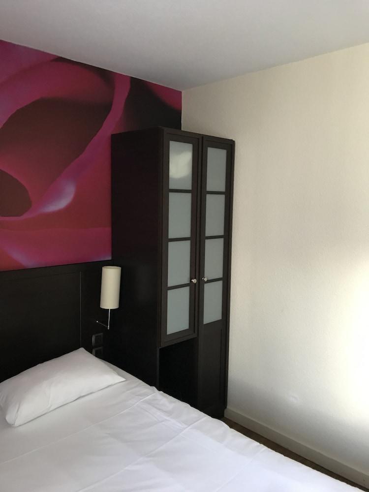 Hotel Inn Chambery La Ravoire Bagian luar foto